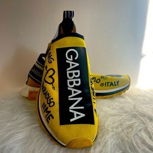 Dolce & Canbana  Sorento Grafitti Mens size 44 sneakers, they need a cleaning